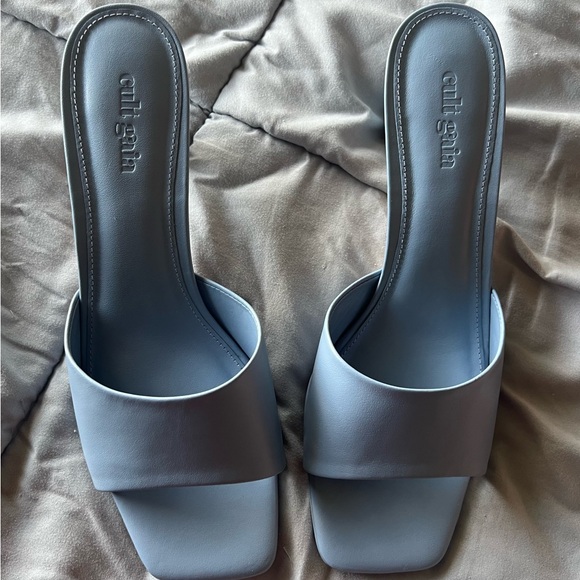 Cult Gaia Gigi mules NWB size 38/7 - Picture 2 of 9
